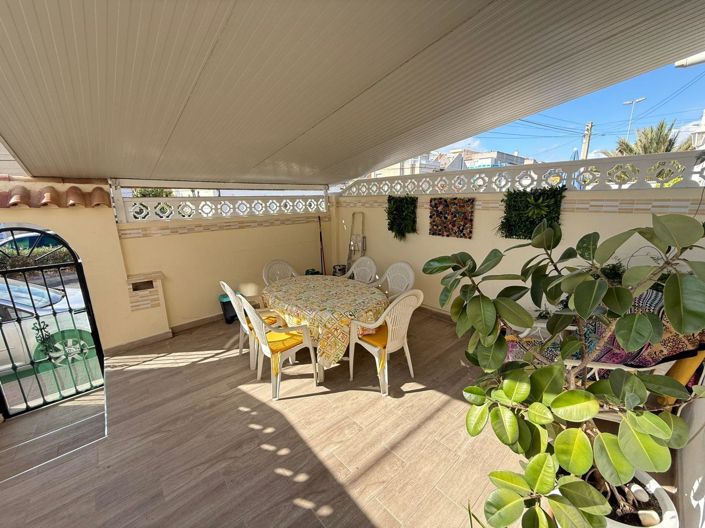 Image No.24-2 Bed Townhouse for sale