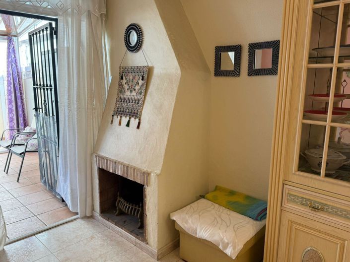 Image No.6-2 Bed Townhouse for sale