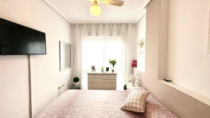 Image No.41-2 Bed Apartment for sale