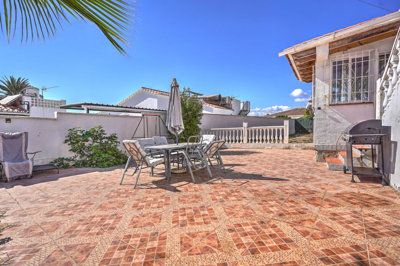 13-5fd73dea700db77384c091ca9818b1a9