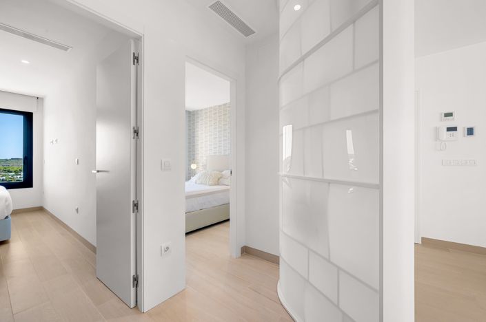 Image No.14-2 Bed Apartment for sale