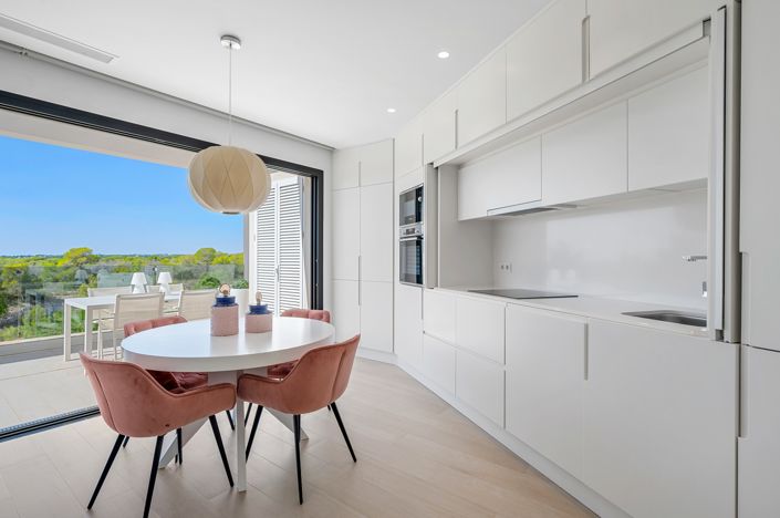 Image No.5-2 Bed Apartment for sale