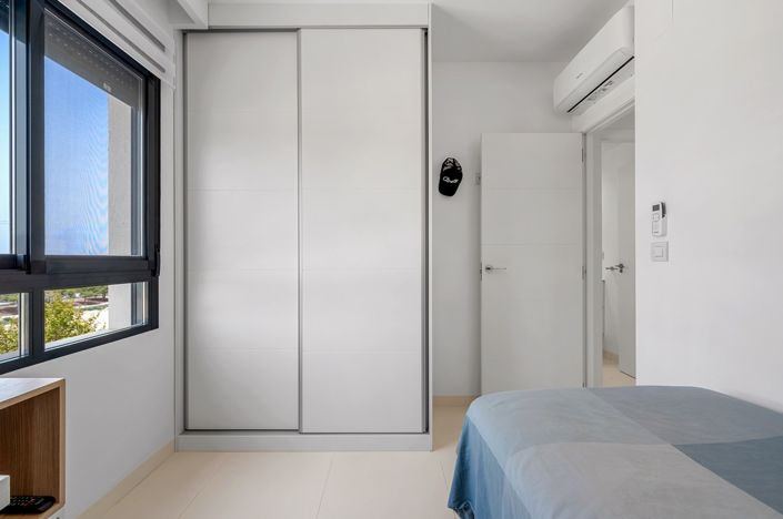 Image No.18-2 Bed Apartment for sale