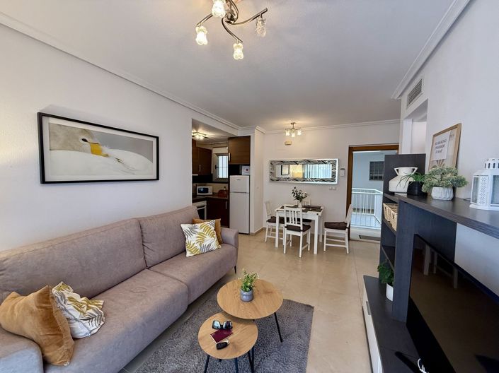 Image No.20-2 Bed Apartment for sale