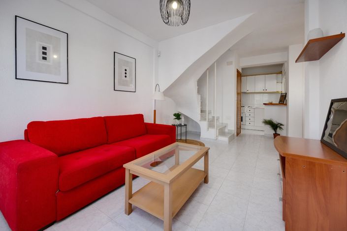 Image No.10-3 Bed Townhouse for sale