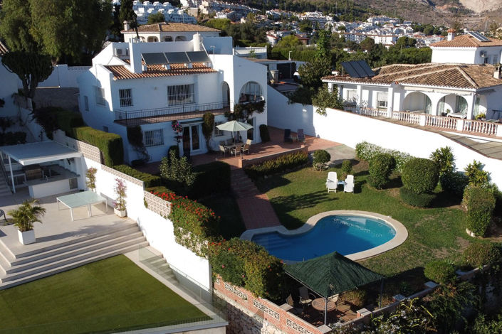 Image No.3-6 Bed Villa for sale