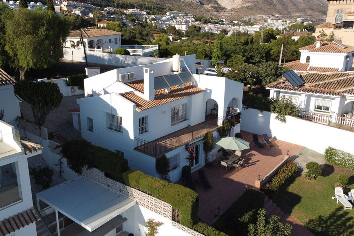 Image No.4-6 Bed Villa for sale