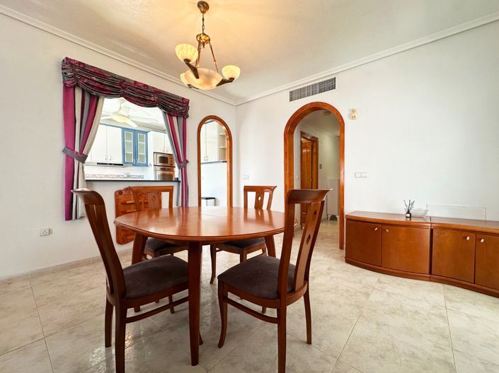 Image No.12-3 Bed Villa for sale