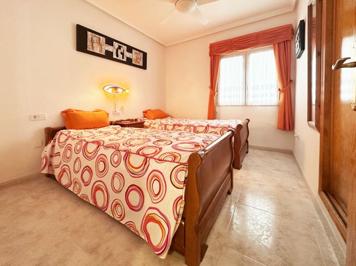 Image No.20-3 Bed Villa for sale