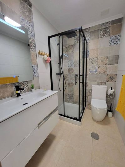 Image No.26-3 Bed Townhouse for sale