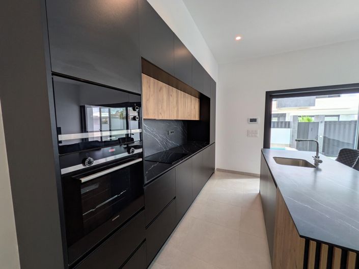 Image No.17-3 Bed Bungalow for sale