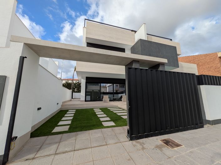 Image No.33-3 Bed Bungalow for sale