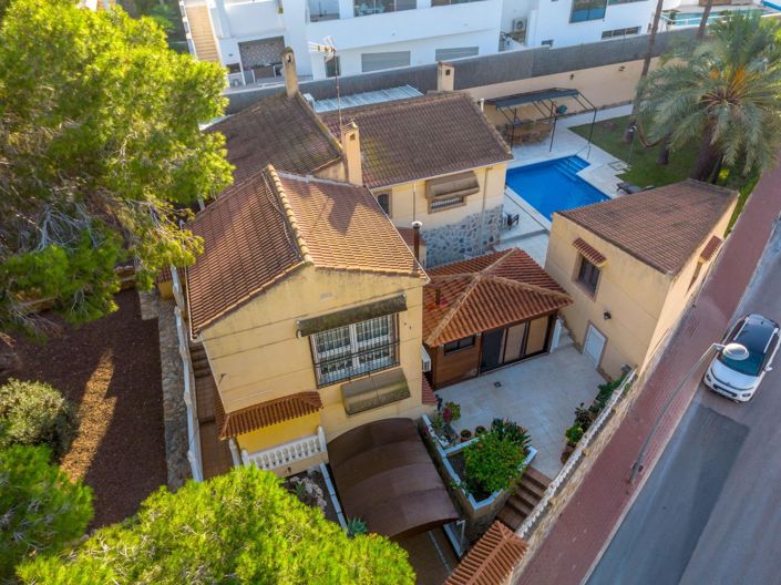 Image No.8-3 Bed Villa for sale