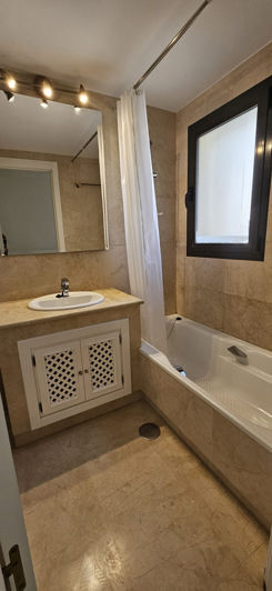 Image No.15-2 Bed Apartment for sale