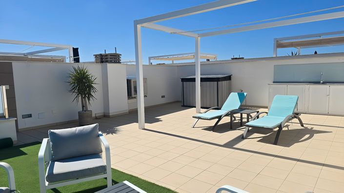 Image No.26-2 Bed Apartment for sale