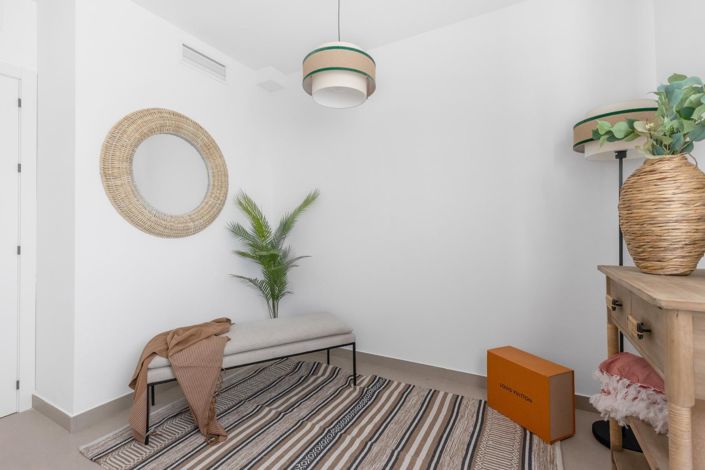 Image No.43-4 Bed Townhouse for sale