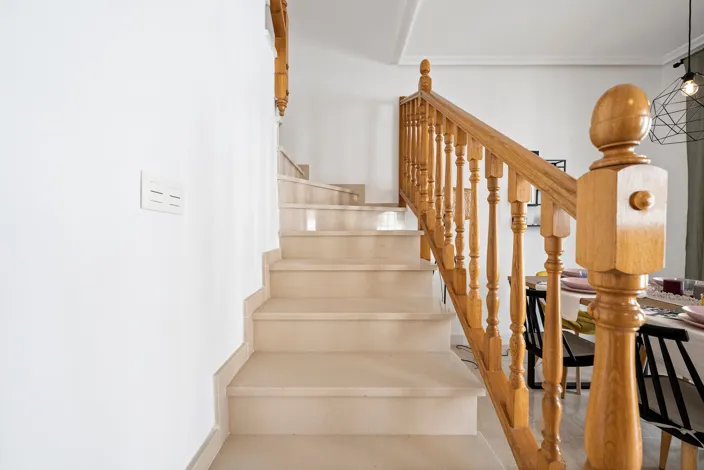 Image No.15-3 Bed Townhouse for sale