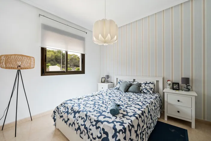 Image No.17-3 Bed Townhouse for sale