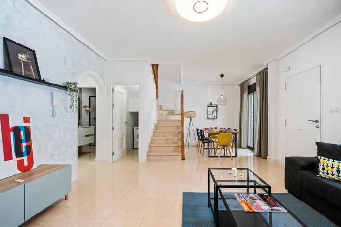 Image No.6-3 Bed Townhouse for sale