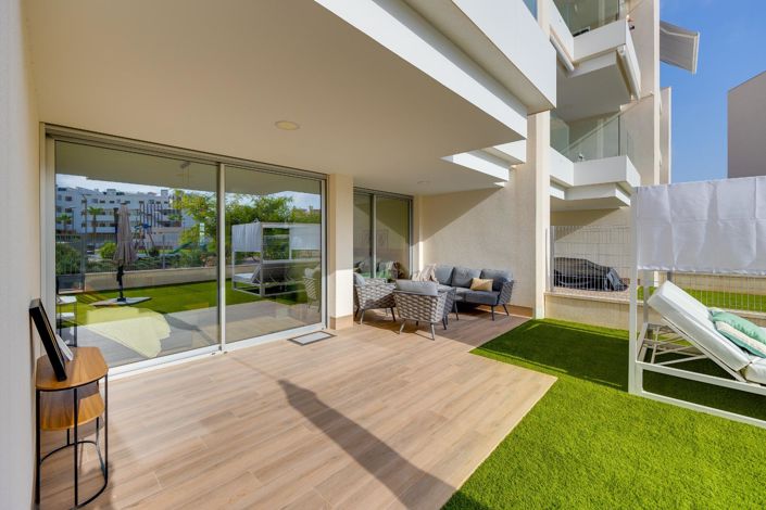 Image No.4-2 Bed Apartment for sale