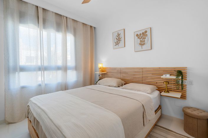 Image No.14-2 Bed Apartment for sale