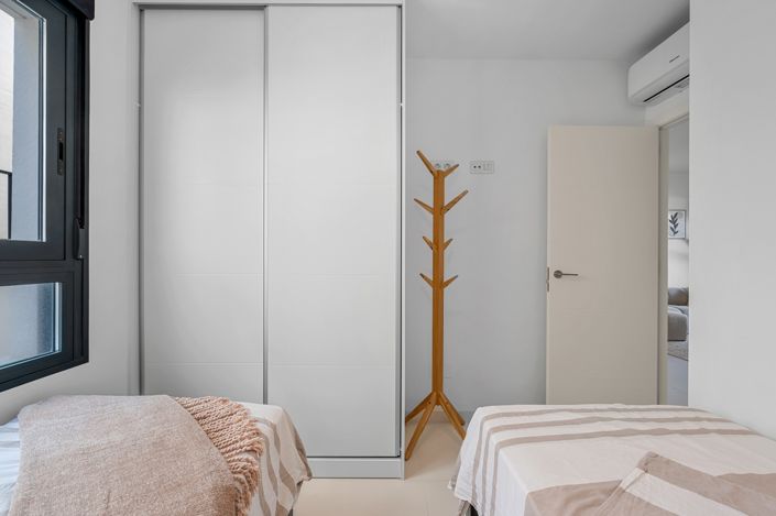 Image No.19-2 Bed Apartment for sale