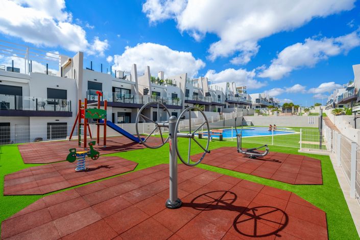 Image No.28-2 Bed Apartment for sale