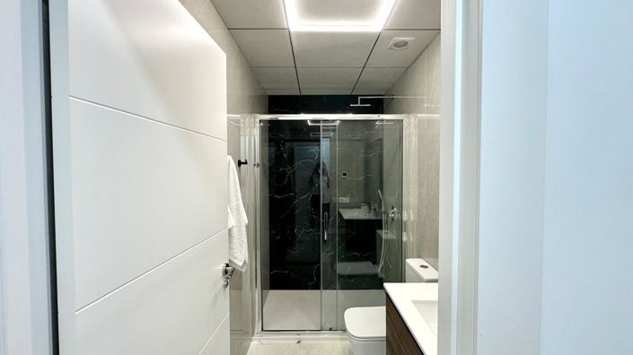 Image No.23-2 Bed Apartment for sale