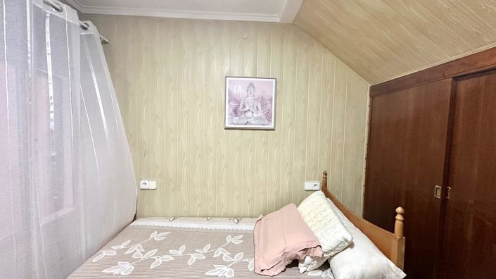 Image No.23-4 Bed Townhouse for sale