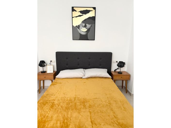 Image No.8-2 Bed Apartment for sale