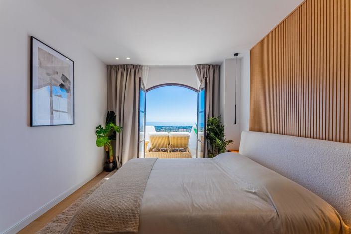 Image No.27-3 Bed Townhouse for sale