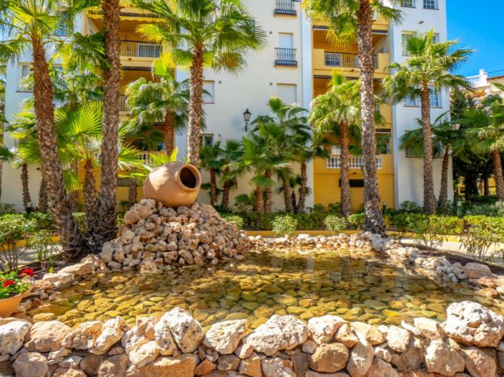 Image No.26-3 Bed Penthouse for sale