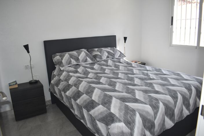 Image No.16-2 Bed Bungalow for sale