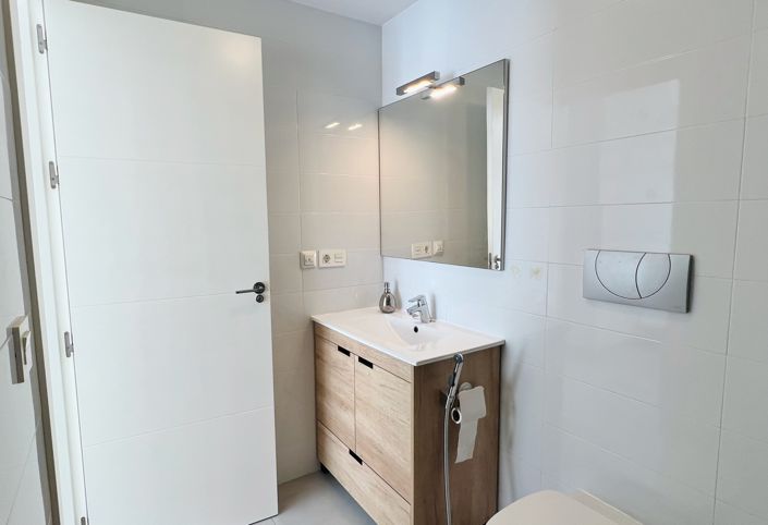 Image No.4-2 Bed Penthouse for sale