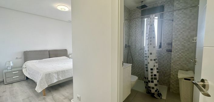 Image No.23-3 Bed Apartment for sale