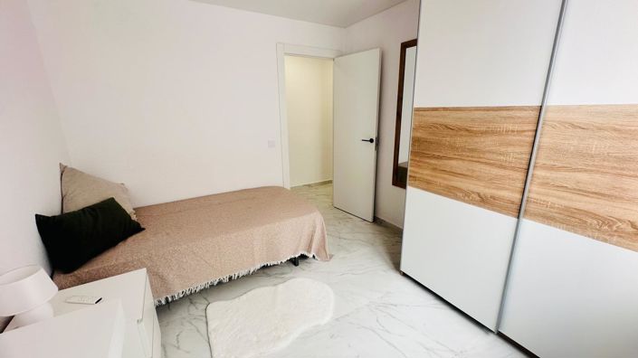 Image No.13-3 Bed Apartment for sale