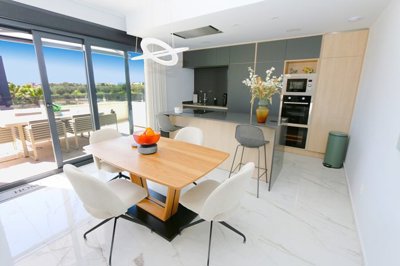 penthouse-los-altos-at25133-13