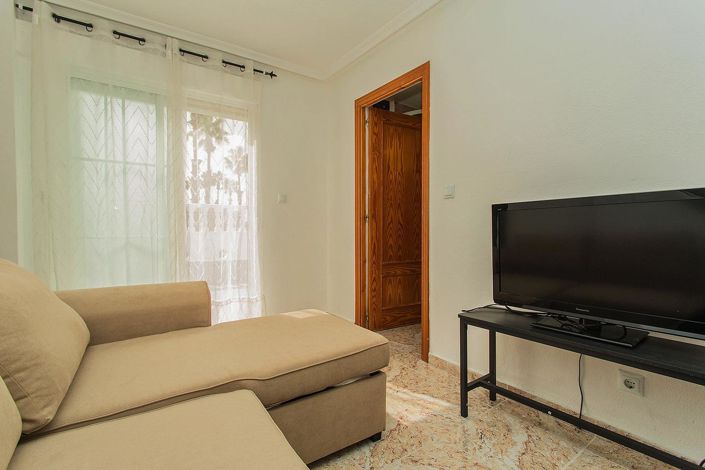 Image No.35-4 Bed House for sale