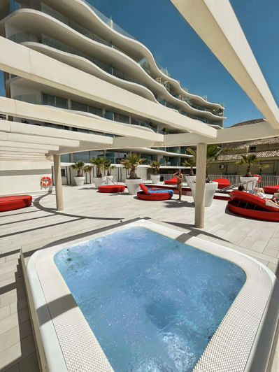 Image No.30-2 Bed Apartment for sale