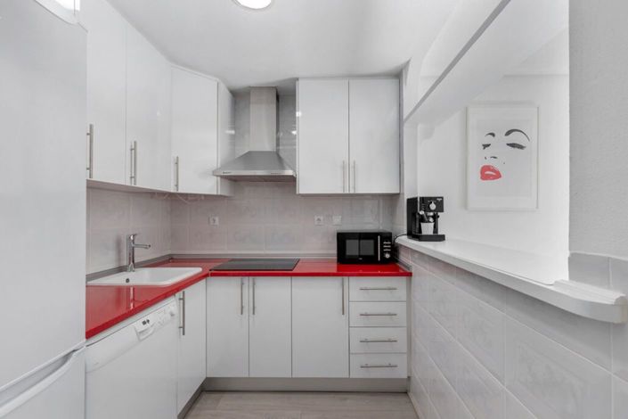 Image No.10-1 Bed Apartment for sale