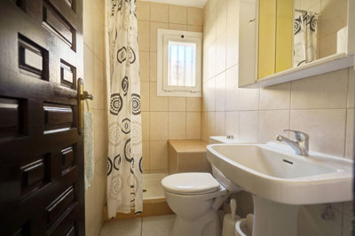 7-aa4cc561180b369757c0bb4af9886cd3