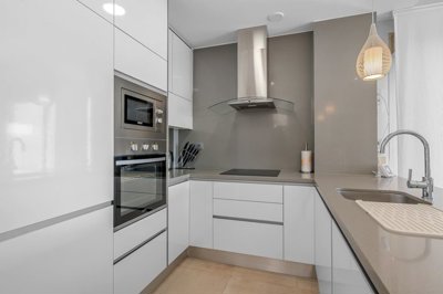 o1j7k6jitg1lhv15tl843iiqrs63b