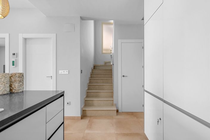 Image No.15-3 Bed Villa for sale