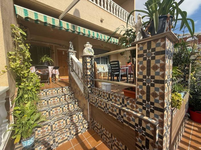 Image No.2-4 Bed Apartment for sale