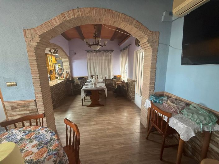 Image No.5-4 Bed Apartment for sale