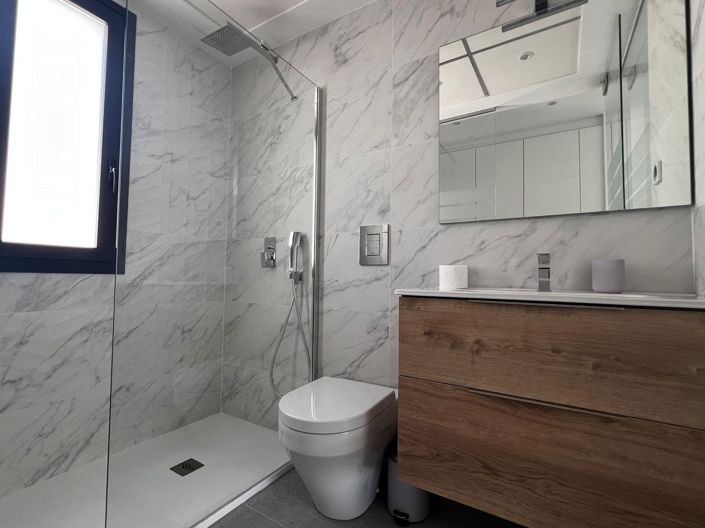 Image No.16-5 Bed Villa for sale