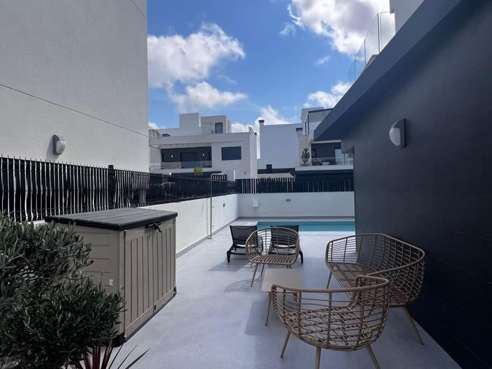 Image No.7-5 Bed Villa for sale