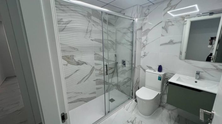 Image No.8-2 Bed Apartment for sale