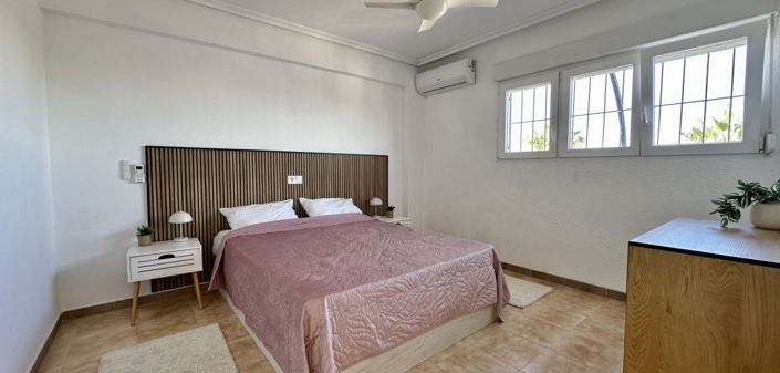 Image No.17-2 Bed Apartment for sale