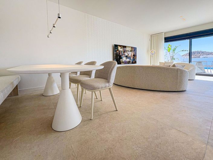 Image No.9-5 Bed Villa for sale